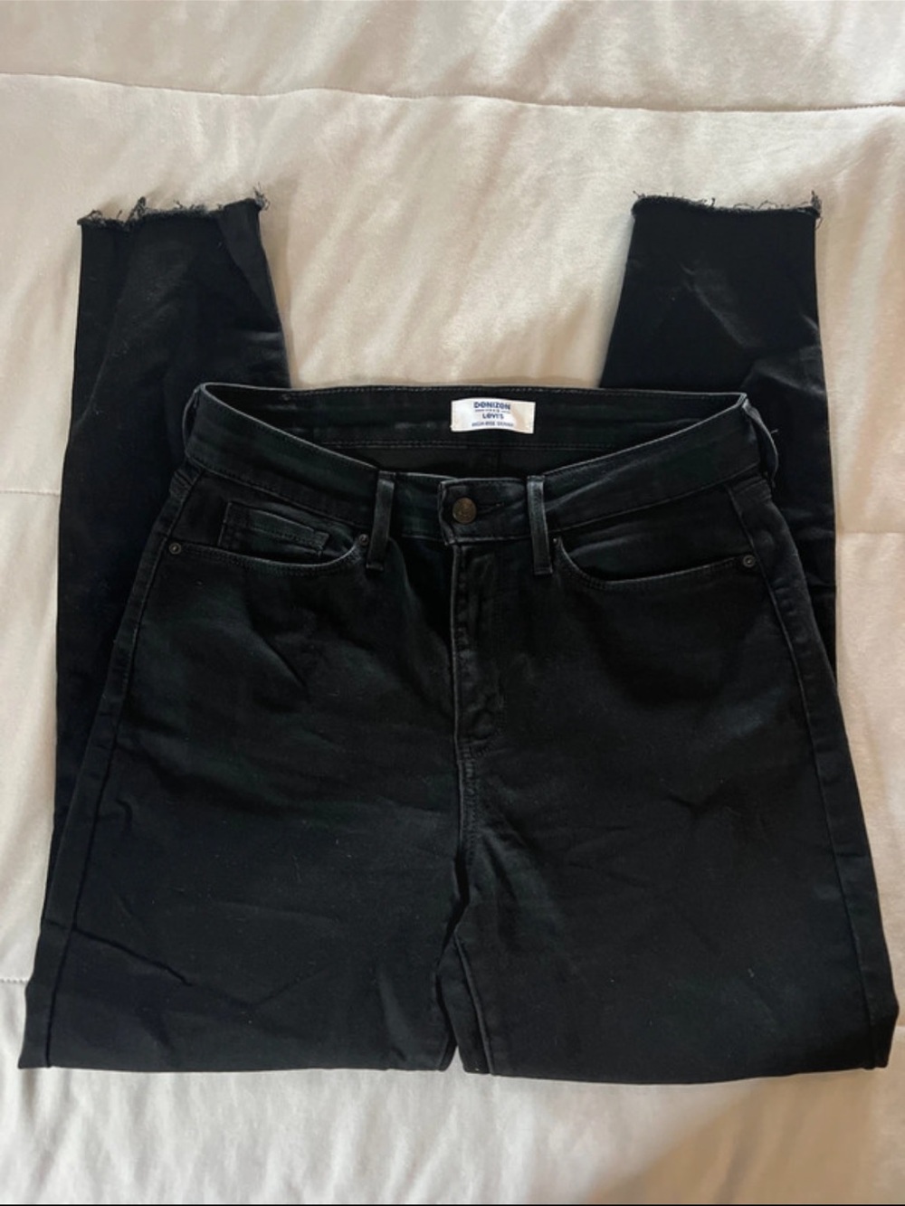 Denizen Levis High-Rise Black Women's Skinny Jeans -